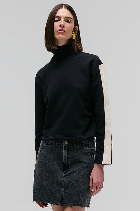 BLUSA BICOLOR PRETO